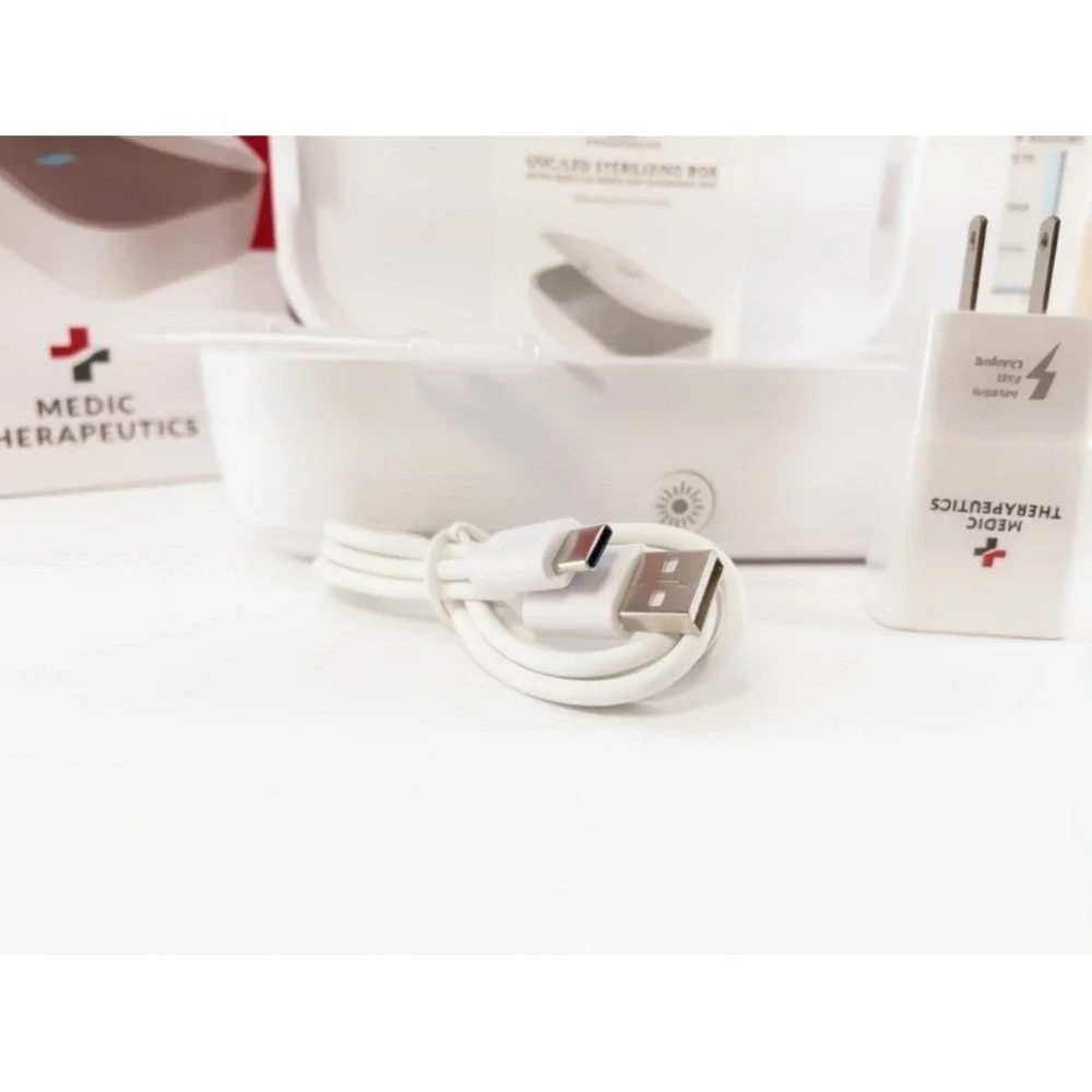 MEDIC THERAPEUTICS UVC LED Sterilizing‎ Box Wireless Charging Pad White